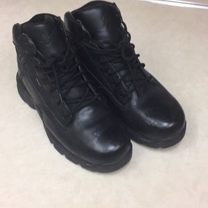 Black Men’s Work Boots